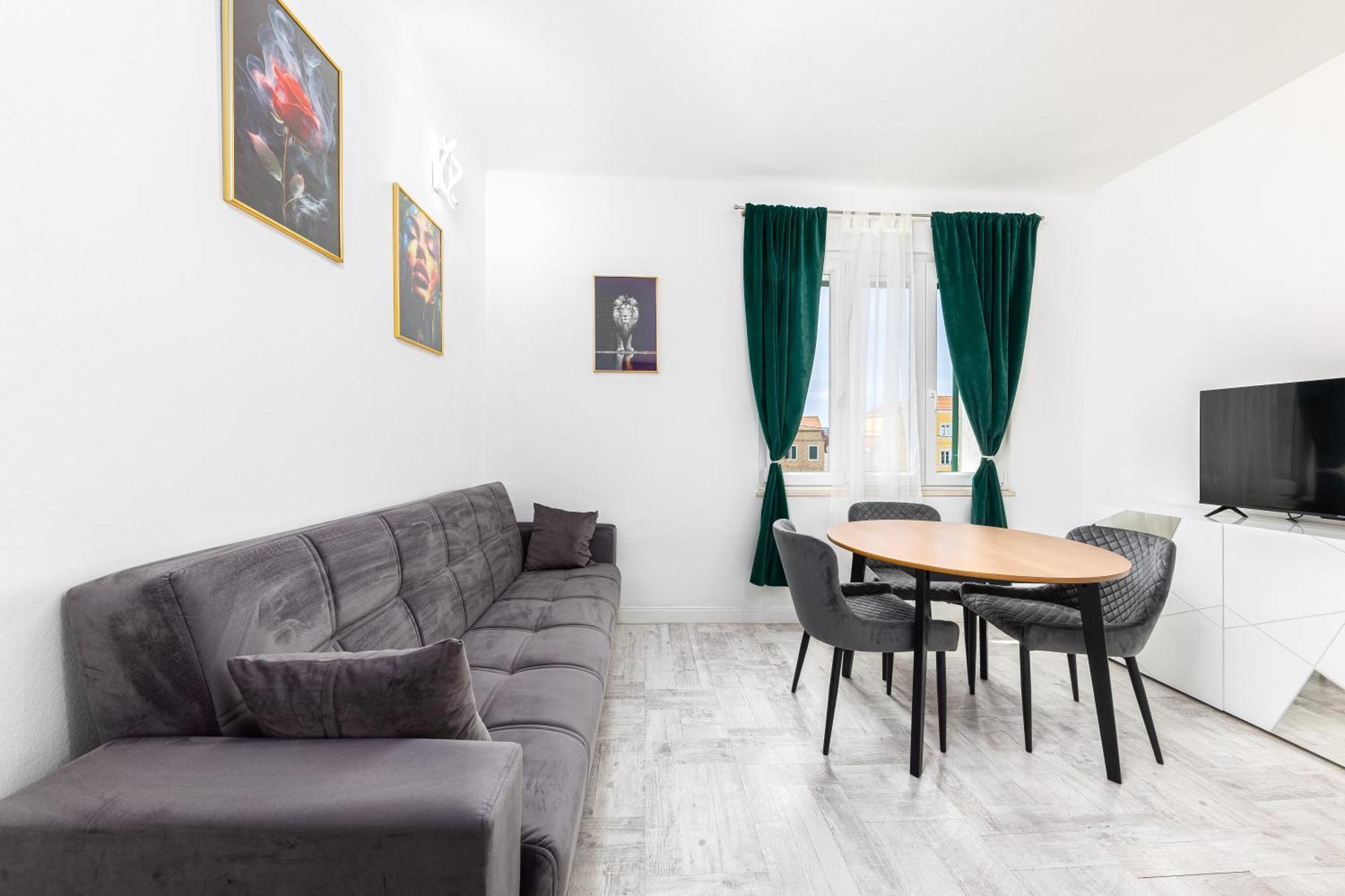 Lions Suites Split Luaran gambar